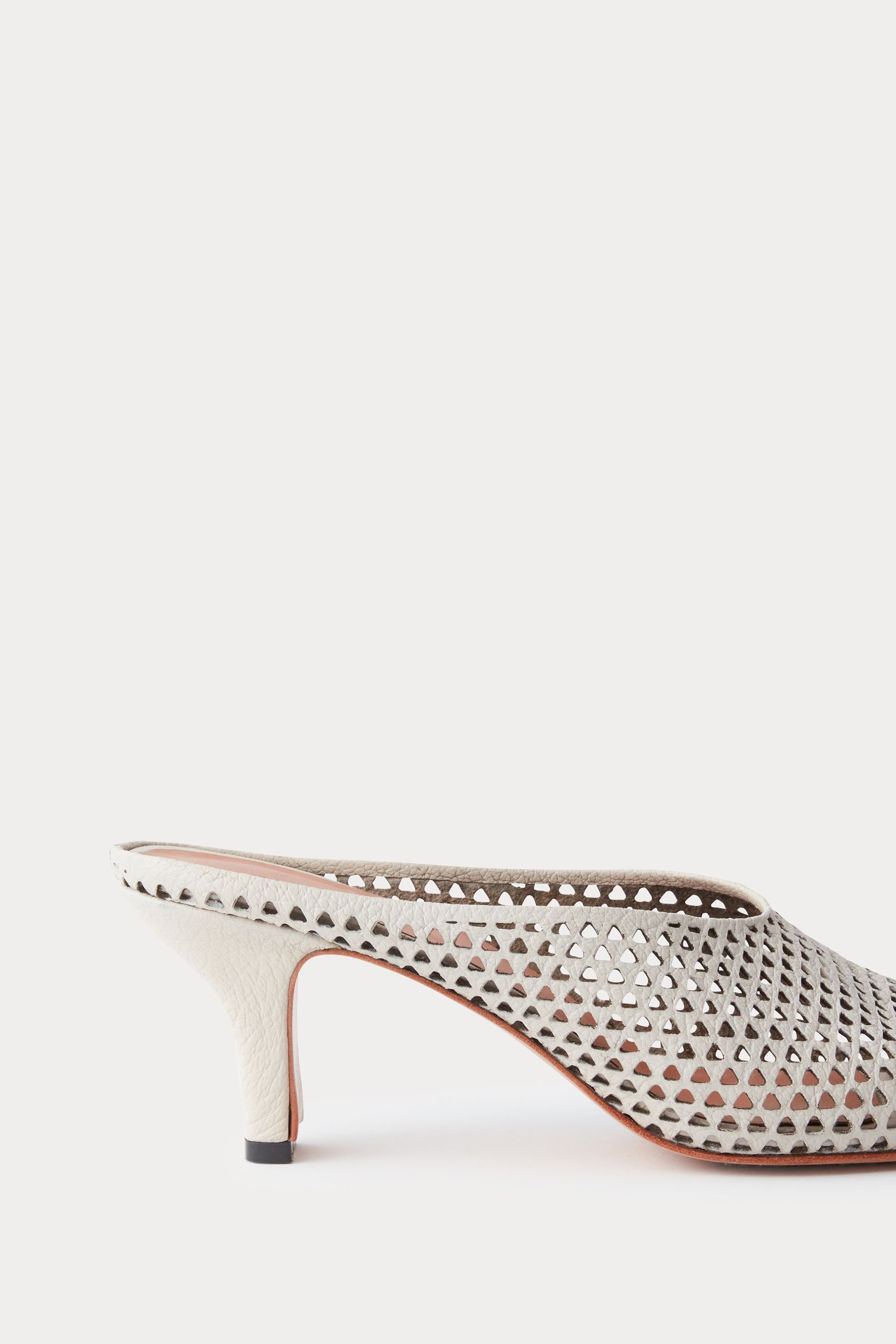 Rachel Comey Footwear Alder Mule (Mini Punch) Ecru