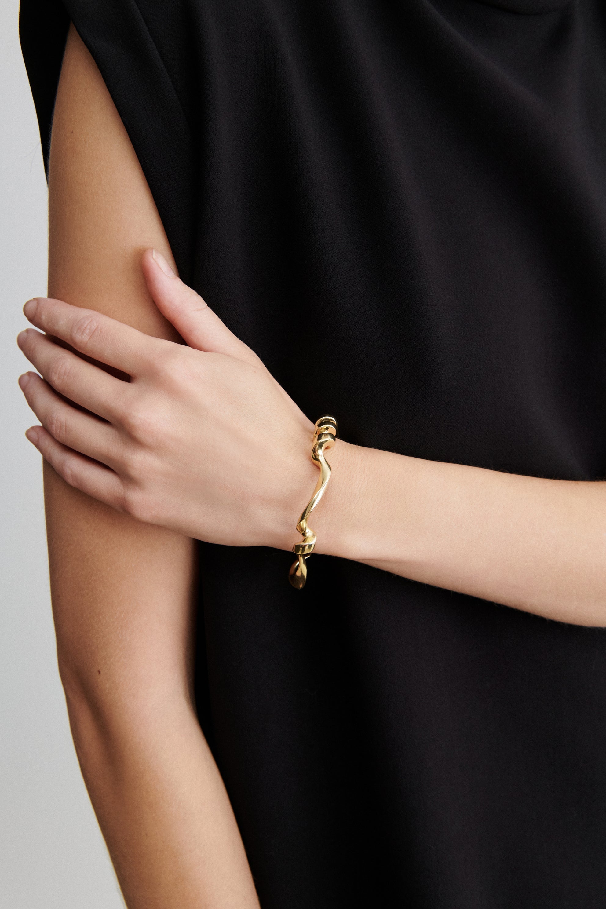 Rachel Comey Accessories Quarry Whorl Cuff Brass